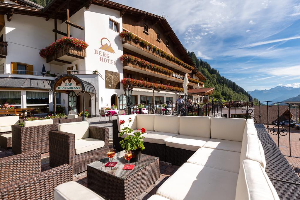 Berghotel Racines Exterior photo